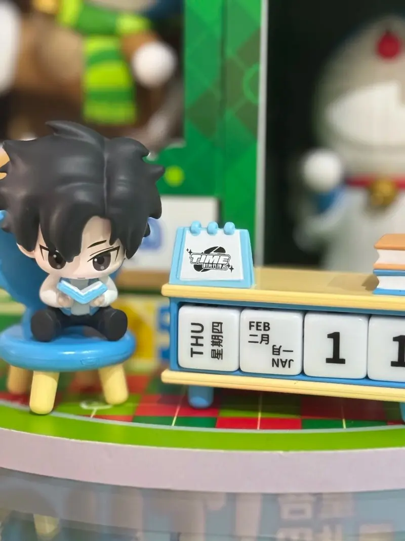 Link Click Desk Calendar China Anime Figure Model Decoration Lucas Charles Kawaii Collection Figurine Desk Friend Birthday Gifts
