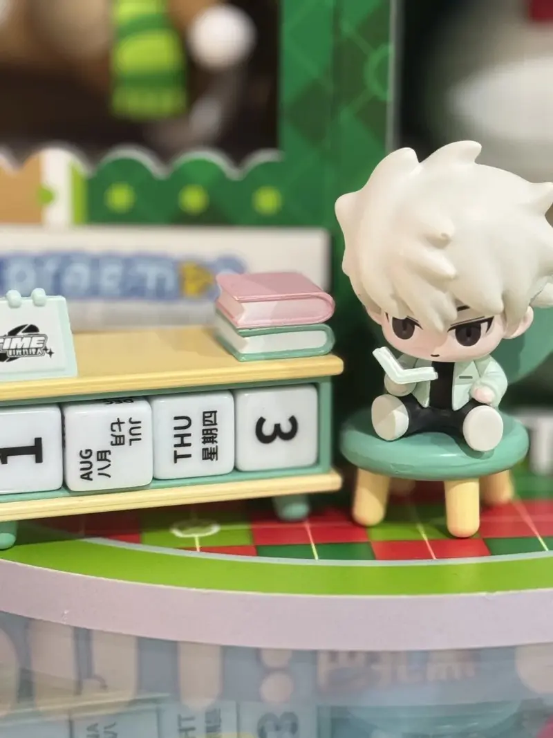 Link Click Desk Calendar China Anime Figure Model Decoration Lucas Charles Kawaii Collection Figurine Desk Friend Birthday Gifts