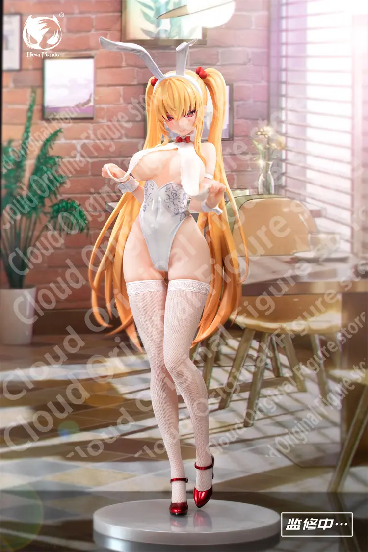 In Stock Original BearPanda Bunny Chasing Eye 1/4 46CM Statue Doll Anime Action Figure Toy Gift Model Collection