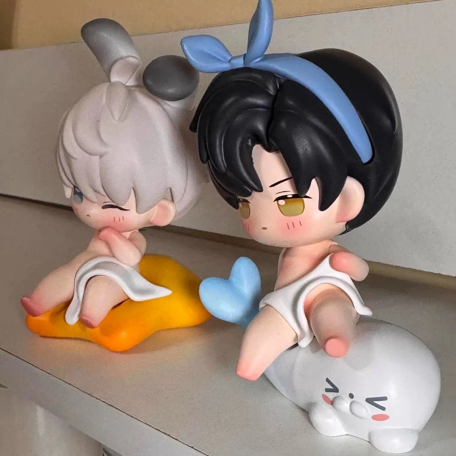In Stock Hot Love And Deepspace Bath Towel Series Sylus Rafayel Zayne Xavier Cute Anime Figure Pvc Model Collection Ornaments Gi