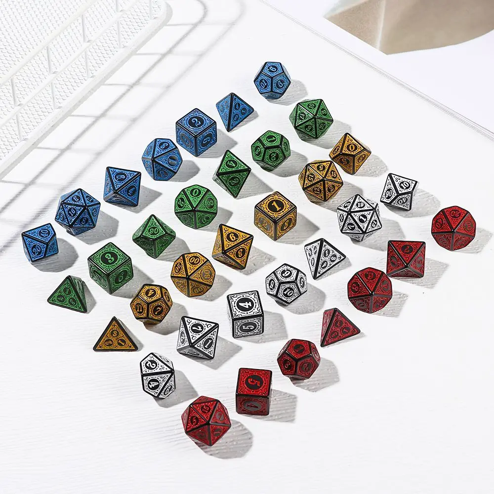 7 Pcs Kit Polyhedral 6 Sides 20 Faces Carved Vintage Ancient Retro Pattern Dices Set D4 D6 D8 D10 D% D12 D20 for TRPG DND Games