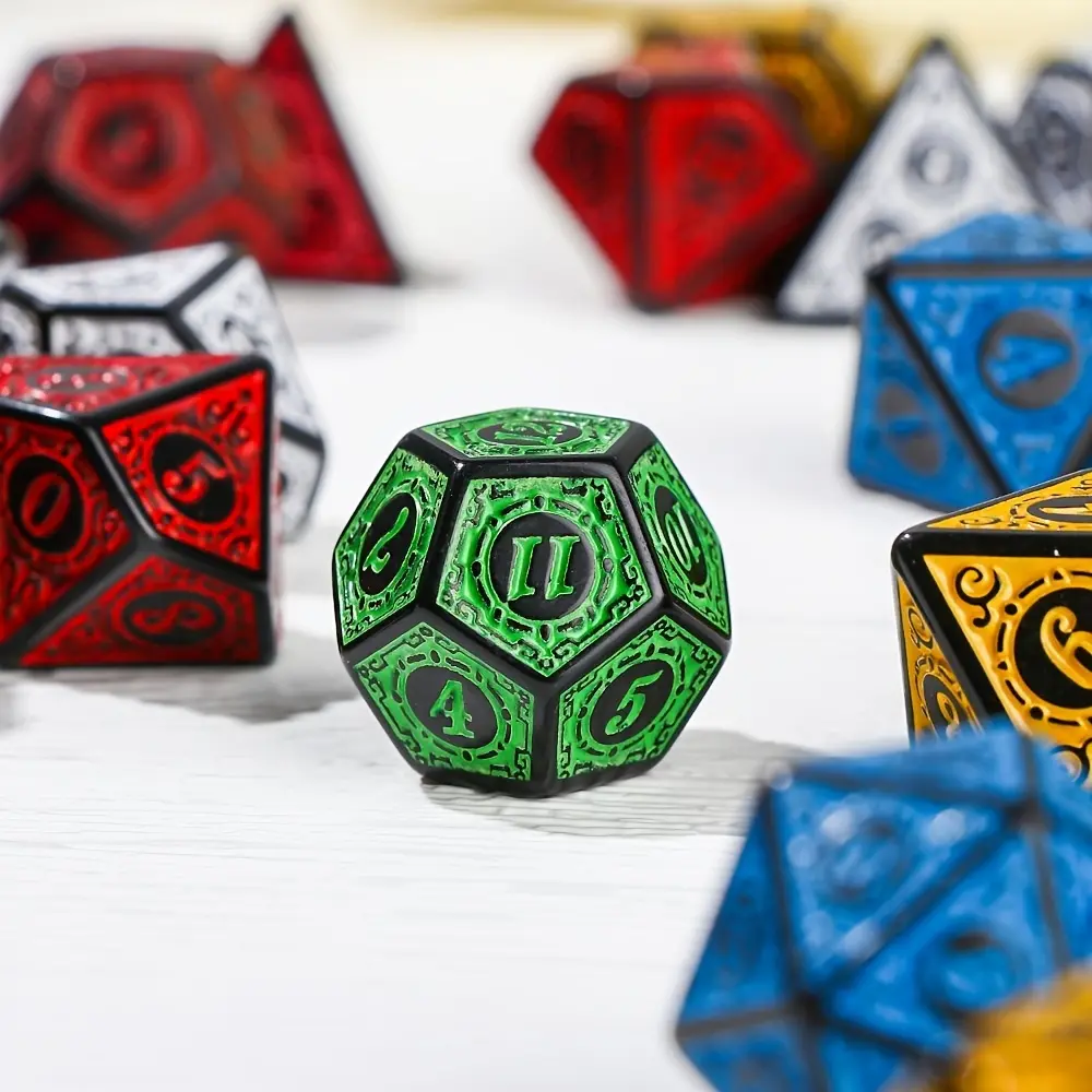 7 Pcs Kit Polyhedral 6 Sides 20 Faces Carved Vintage Ancient Retro Pattern Dices Set D4 D6 D8 D10 D% D12 D20 for TRPG DND Games