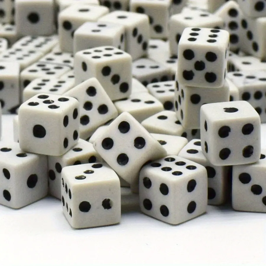 300pcs 8mm White Mini Dice Square Angle Point Dice Party Game Accessories Point Game Props RPG D&D Board Games Great JXB