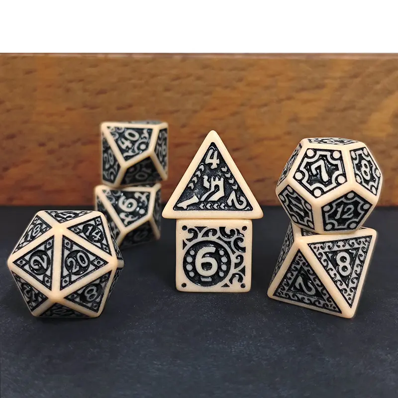 7pcs Polyhedral Dice Set Game Dice for DND RPG Board Game Accessories  D4 D6 D8 D10 D12 D20 for RPG Board Game Accessories