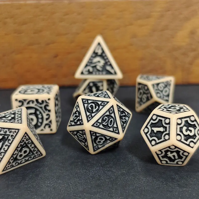 7pcs Polyhedral Dice Set Game Dice for DND RPG Board Game Accessories  D4 D6 D8 D10 D12 D20 for RPG Board Game Accessories