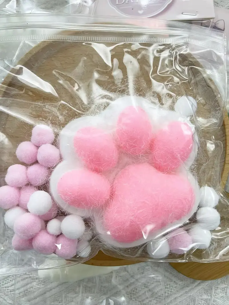 Stress And Anxiety Relief Softly Soothe The Shape Of a Cat's Paw With A Massage Of The Hands Or Feet For Adult Sensory Toys