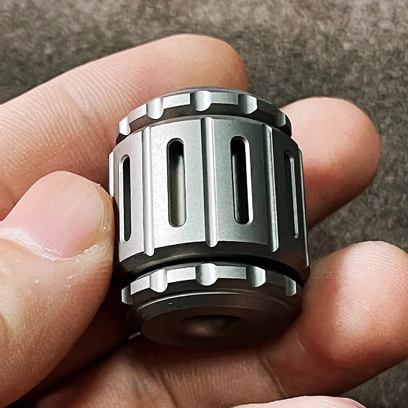 B.M War Hammer EDC Knife Pendant Fingertip Gyro Pendant Adult Fidget Toy Paracord Rope Decompression Toys Edc Titanium Accessory