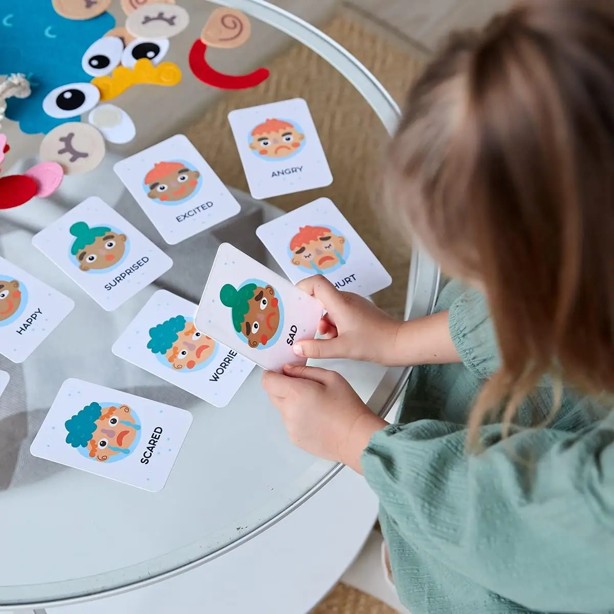 Kids Montessori Facial Expression Game Emotional Change Toys With 9pcs Cards Preschool Learning Educational Toys for Gifts