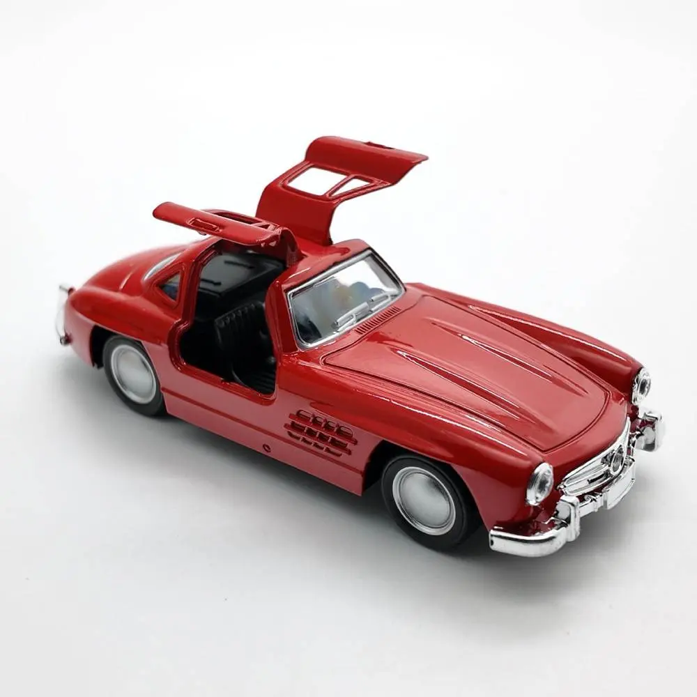 1:32 Super Sport Car Model Simulation Alloy Pull Back Diecast Classic Car Vehicle Model Children Boys Toy Gift Collection Decor