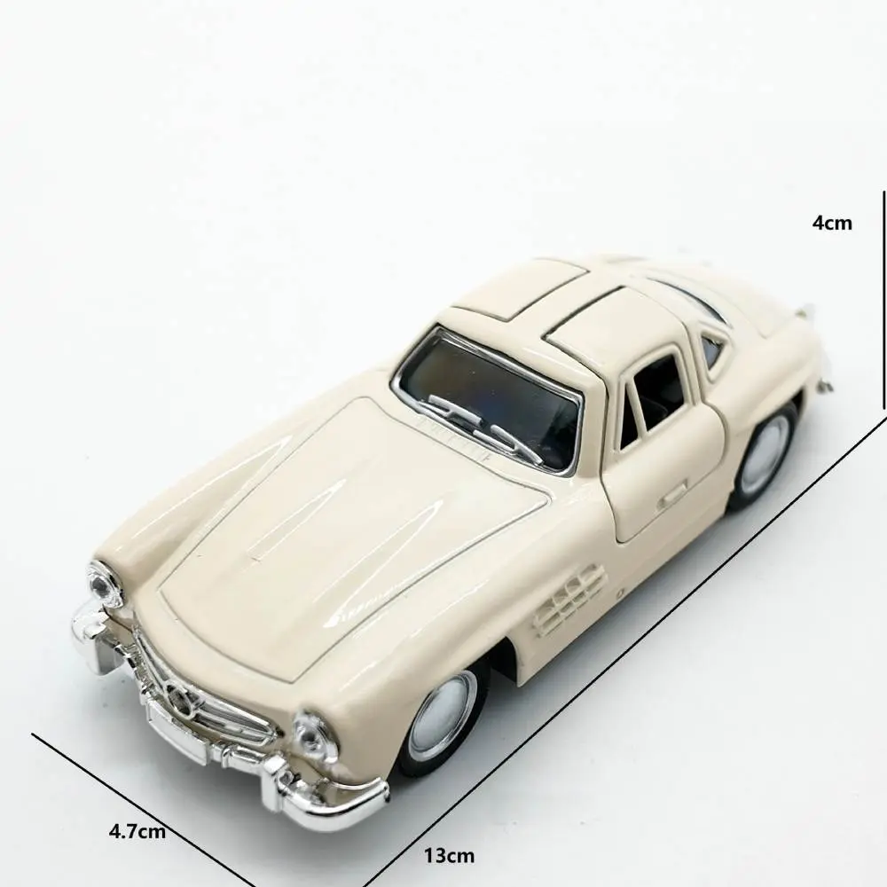 1:32 Super Sport Car Model Simulation Alloy Pull Back Diecast Classic Car Vehicle Model Children Boys Toy Gift Collection Decor