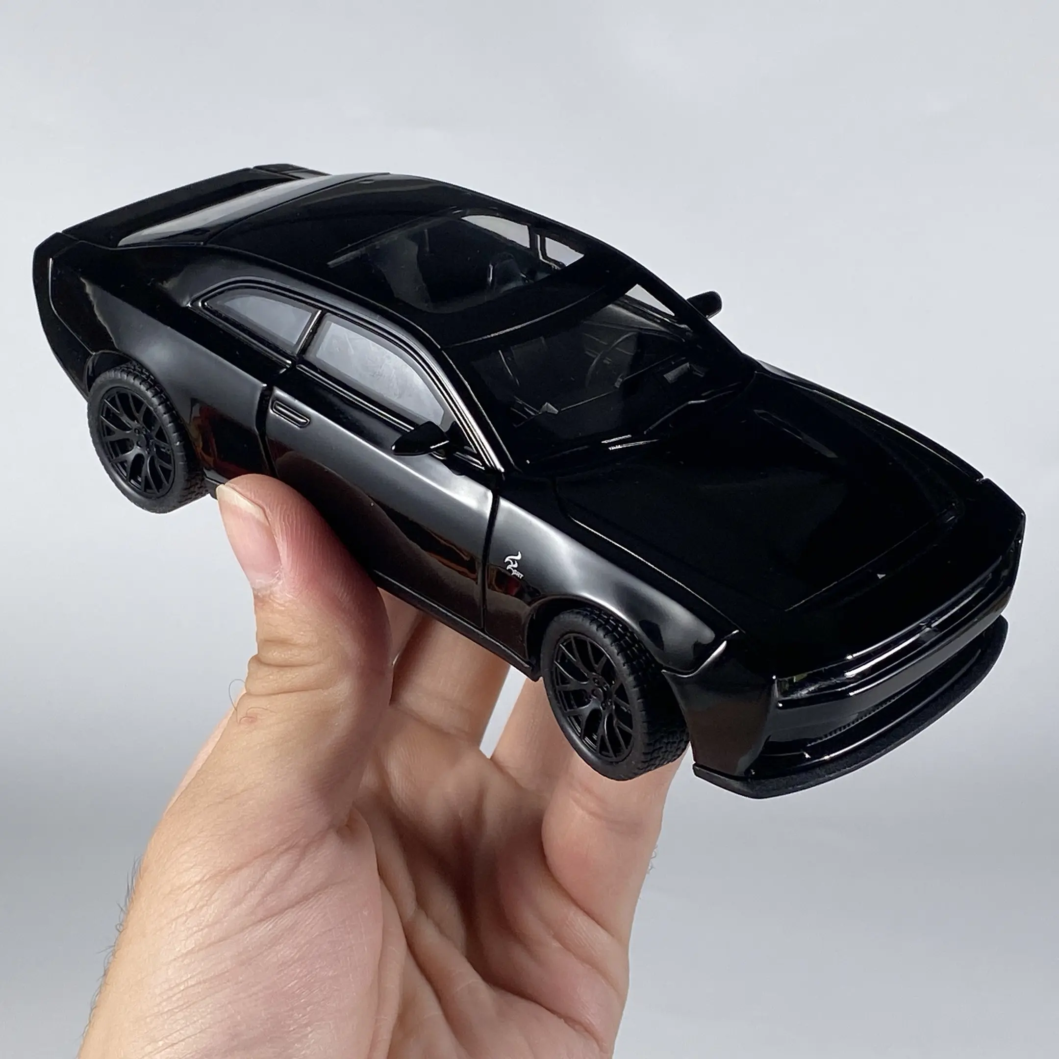 1:32 Dodge Charger Daytona SRT EV Hellcat SRT Alloy Diecast Model Car Decoration Hobby Collection Ornaments Holiday Present Boys