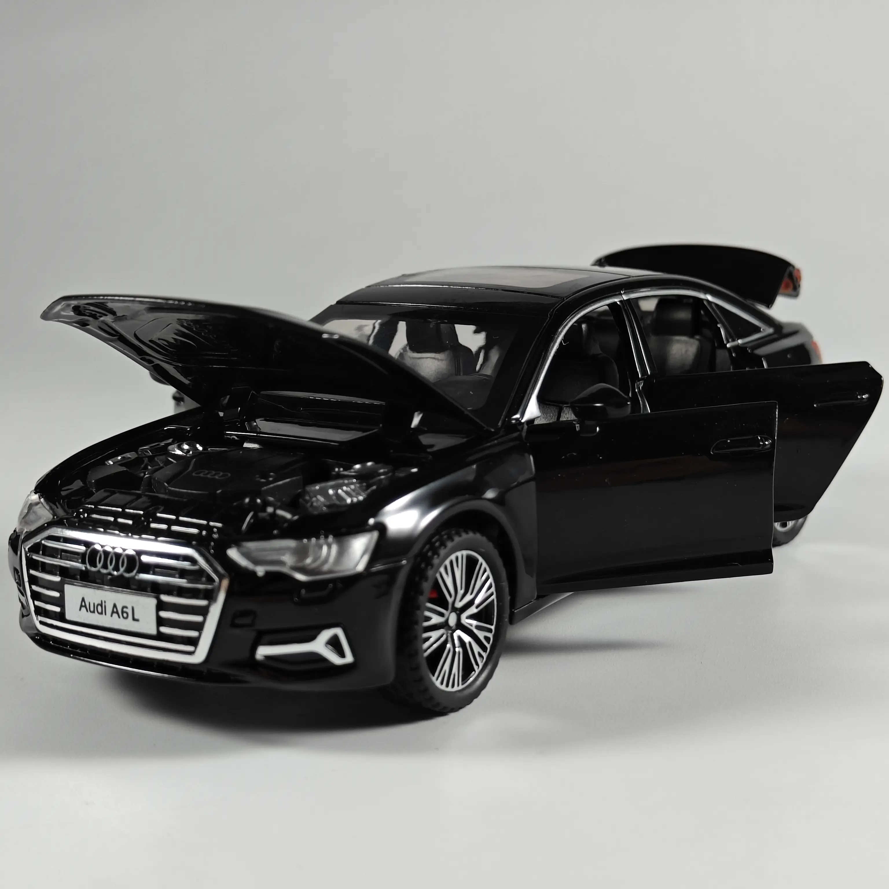 1:32 Audi A6L Luxury Midsize Sedan Alloy Metal Diecast Model Car Feelings Hobbies Collection Miniature Present With Boyfriend