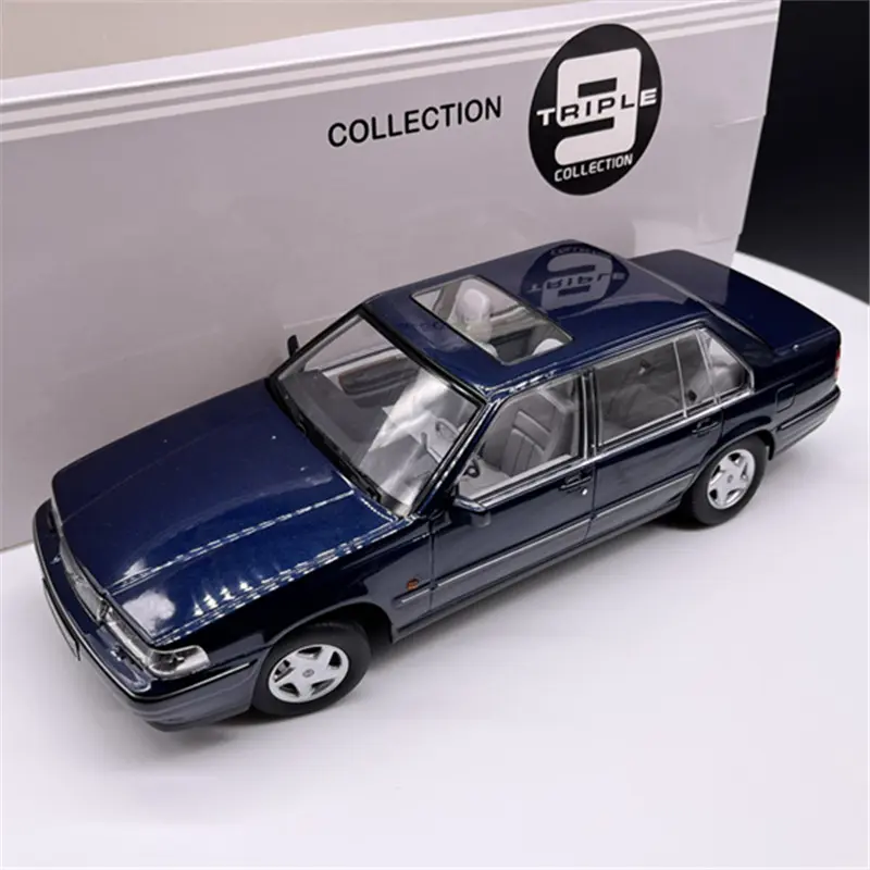1:18 Volvos 960 Alloy Classic Luxy Car Model Diecast Metal Retro Old Car Vehicles Model High Simulation Collection Kids Toy Gift