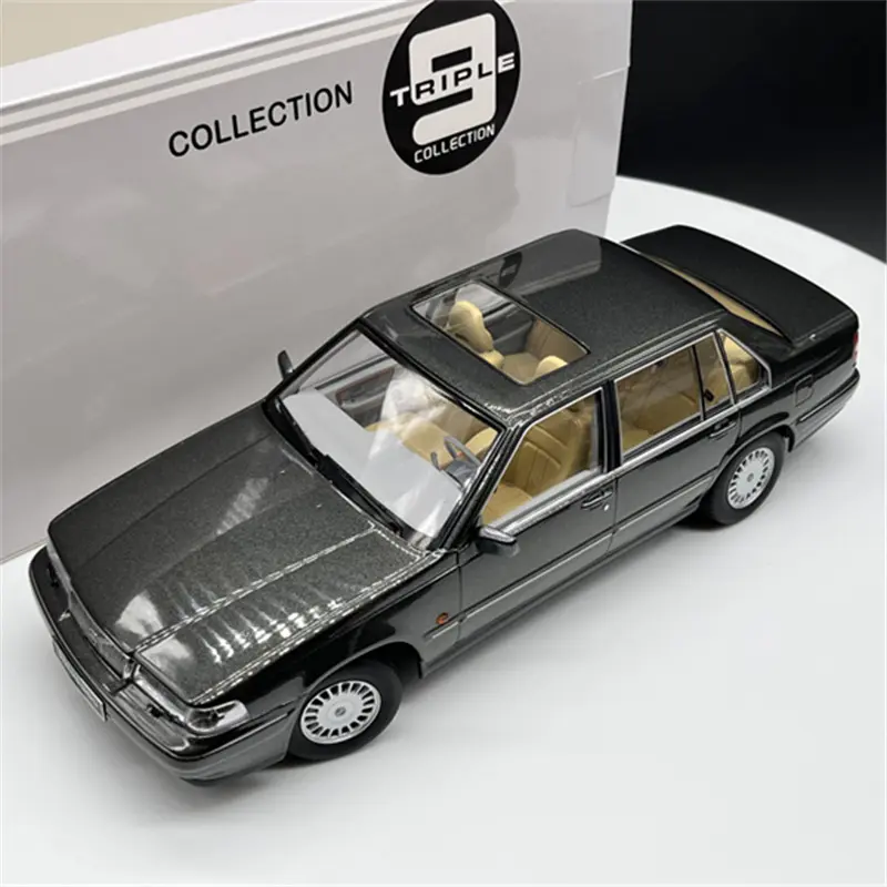 1:18 Volvos 960 Alloy Classic Luxy Car Model Diecast Metal Retro Old Car Vehicles Model High Simulation Collection Kids Toy Gift