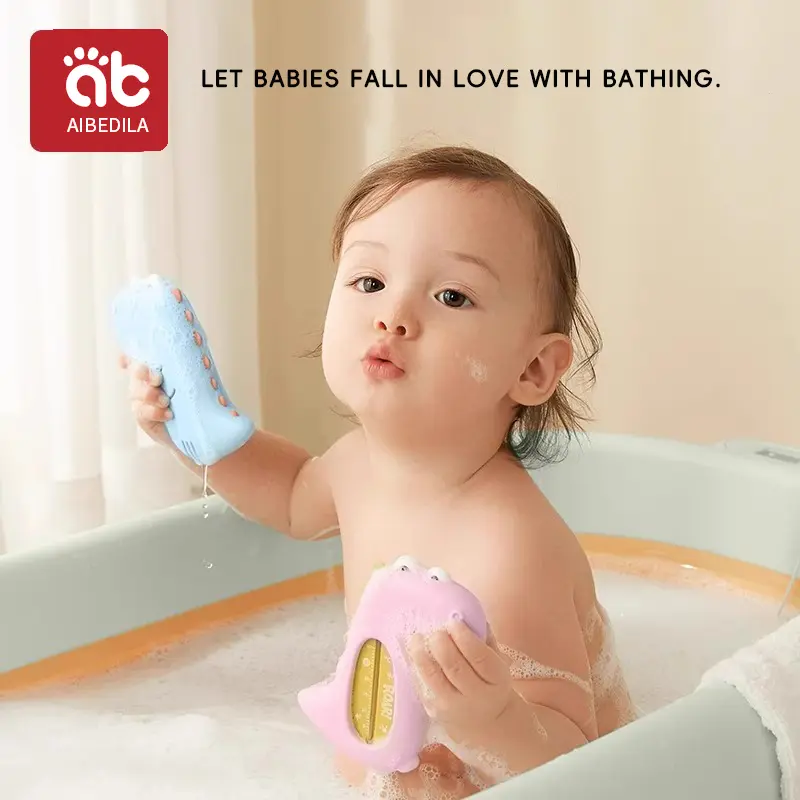Waterproof Baby Bath Thermometer Cute Cartoon Design Safe and Fun Bathtub Toy for Kids Accurate Temperature Gauge