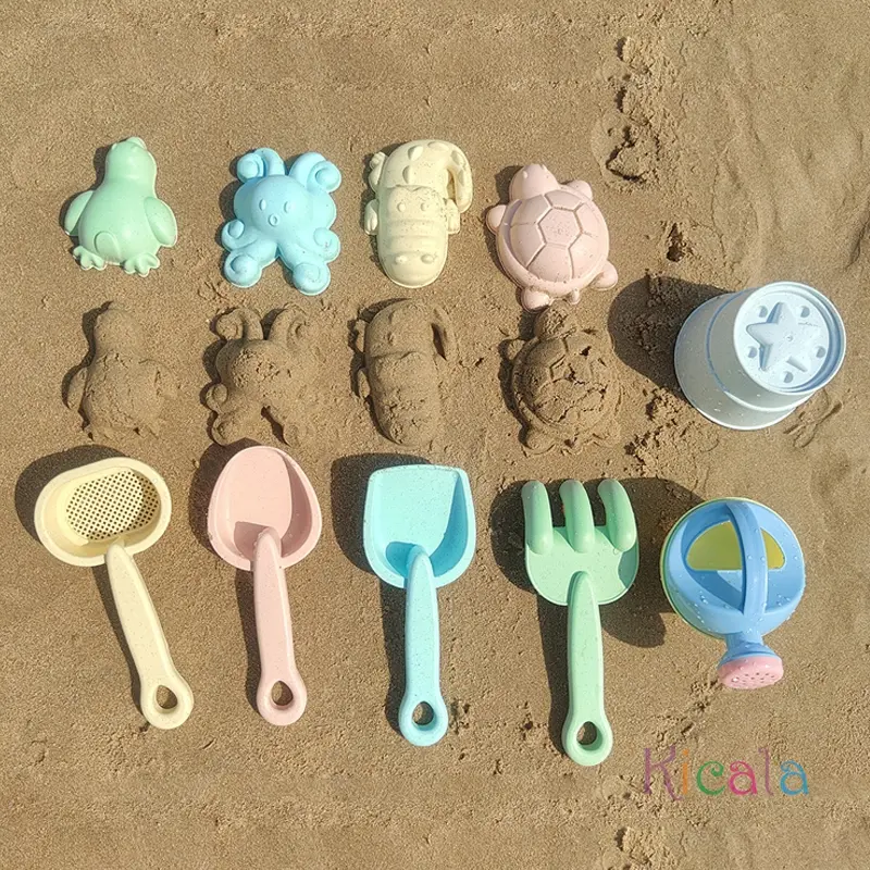 11-Piece Sand Toy Set Includes Foldable Sand Bucket Shovel and Sand Rake Toy Children's Beach Sand Playing Tool Set for Toddlers