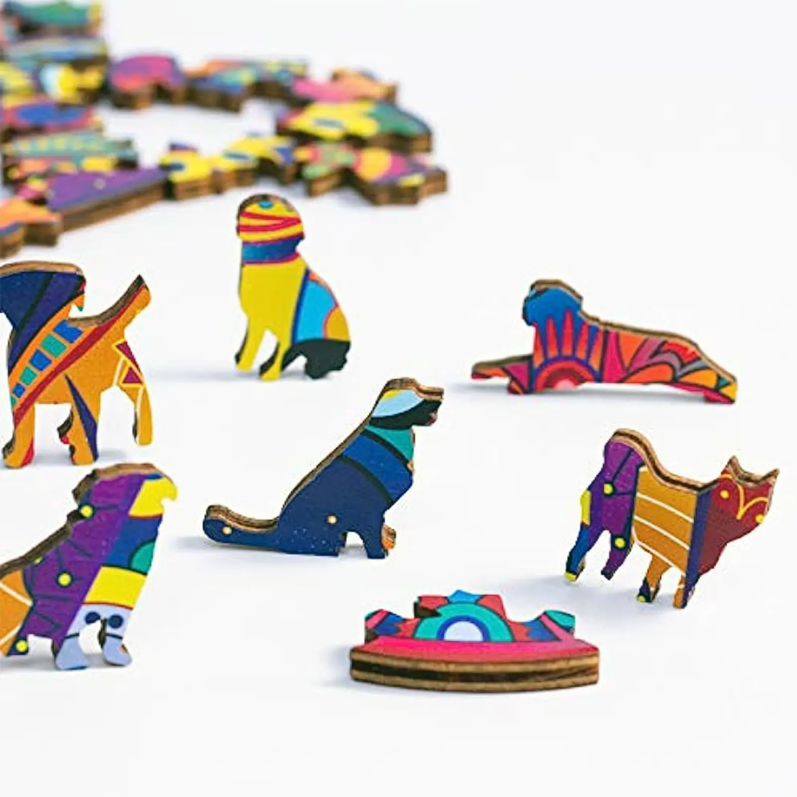 Wooden puzzle with frog pattern, irregular animal shape, puzzle and stress relief toy, Children's Day gift