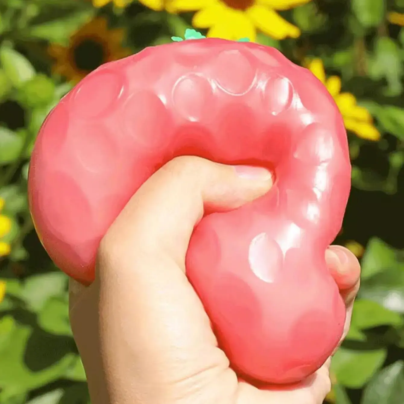 Decompression Toys Simulated Color-changing Strawberry Squishy Fruit Hand Anti-stress Squeeze Ball  for Children Sensory Auti