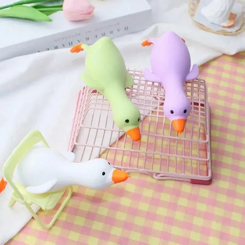 Colorful Fun Stress Relief Toys Animal Duck sensory Toys Fingertip Big Goose Transform At Will Decompression Squeeze toys
