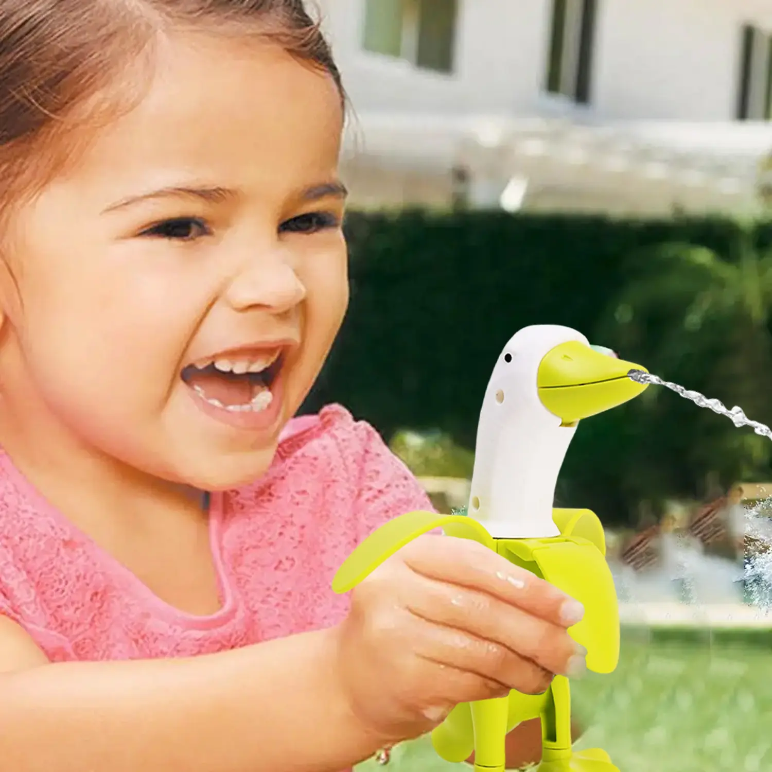 Creative Banana Duck Water Spray Toy for Kids Summer Pool Water Guns Beach Gaming Watergun Toys Kids Bathroom Accessories