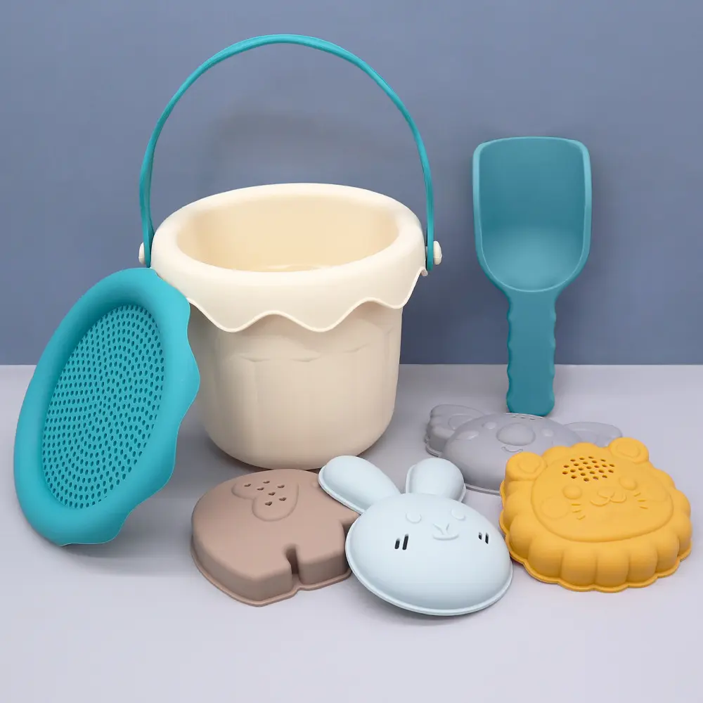 Silicone Kid Beach Toys Travel Friendly Beach Set Silicone Bucket Sand Molds Summer Outdoor Play Water Set Toys for Toddlers
