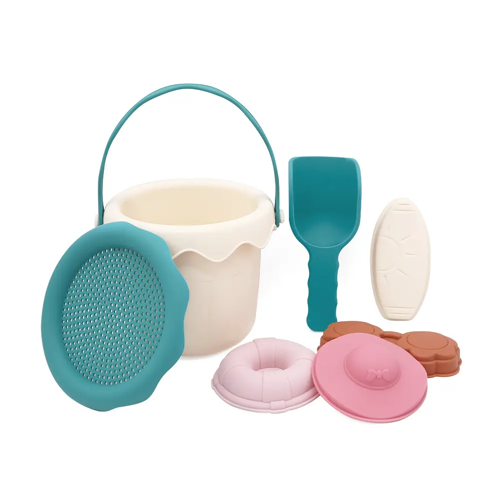 Silicone Kid Beach Toys Travel Friendly Beach Set Silicone Bucket Sand Molds Summer Outdoor Play Water Set Toys for Toddlers