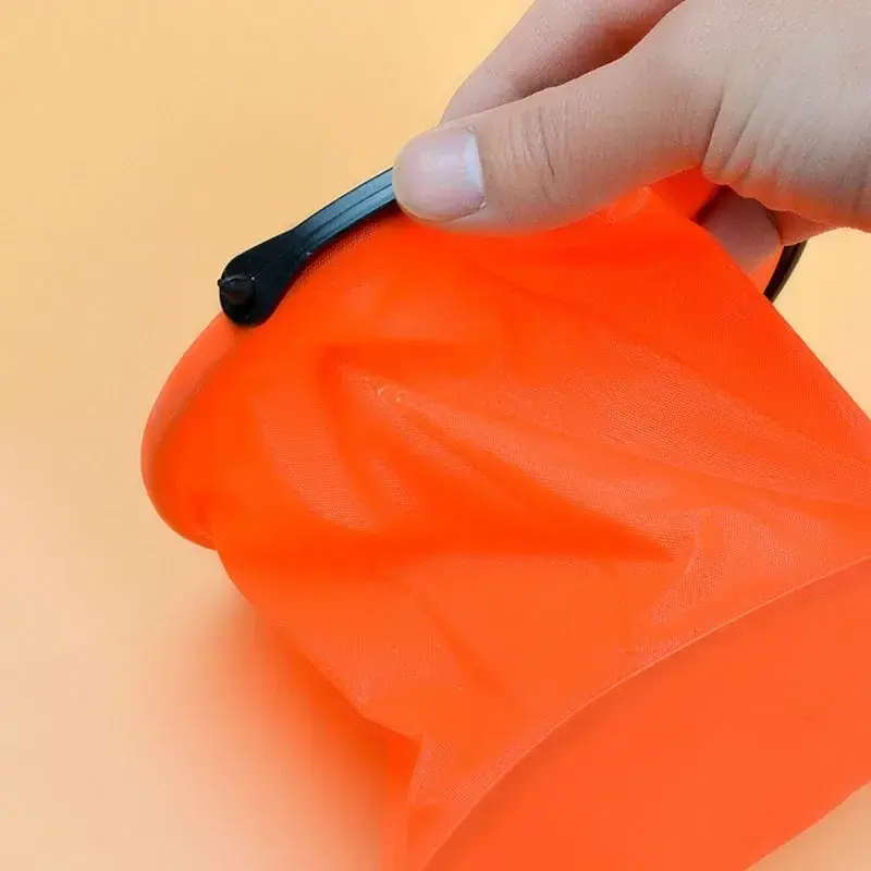 1pc Beach Sand Bucket Toy Collapsible Bucket Gardening Tool Outdoor Pool Play Tool Kids Summer Water Fun Toy Birthday Gift