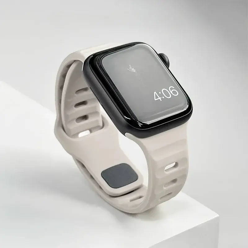 Silicone Sport Strap For Apple Watch Band 49mm 45mm 44mm 42mm 40mm 41 38 correa bracelet iwatch Series 10 9 8 7 6 5 4 3 se ultra