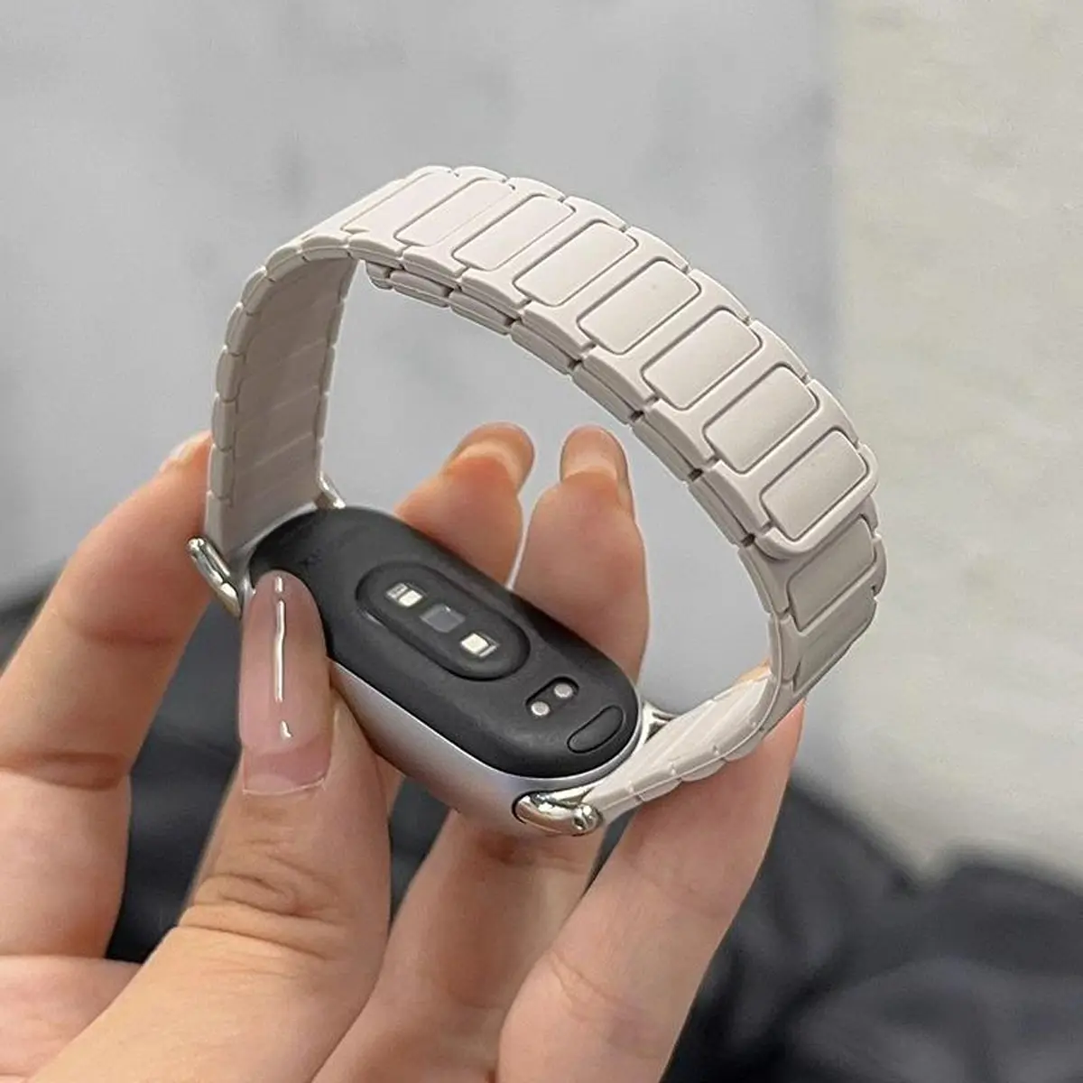 Magnetic Silicone Strap For Xiaomi Mi Band 8 Sport Wristband For Xiaomi Watch Miband 9 8/NFC Accessories Watchcase Bracelet