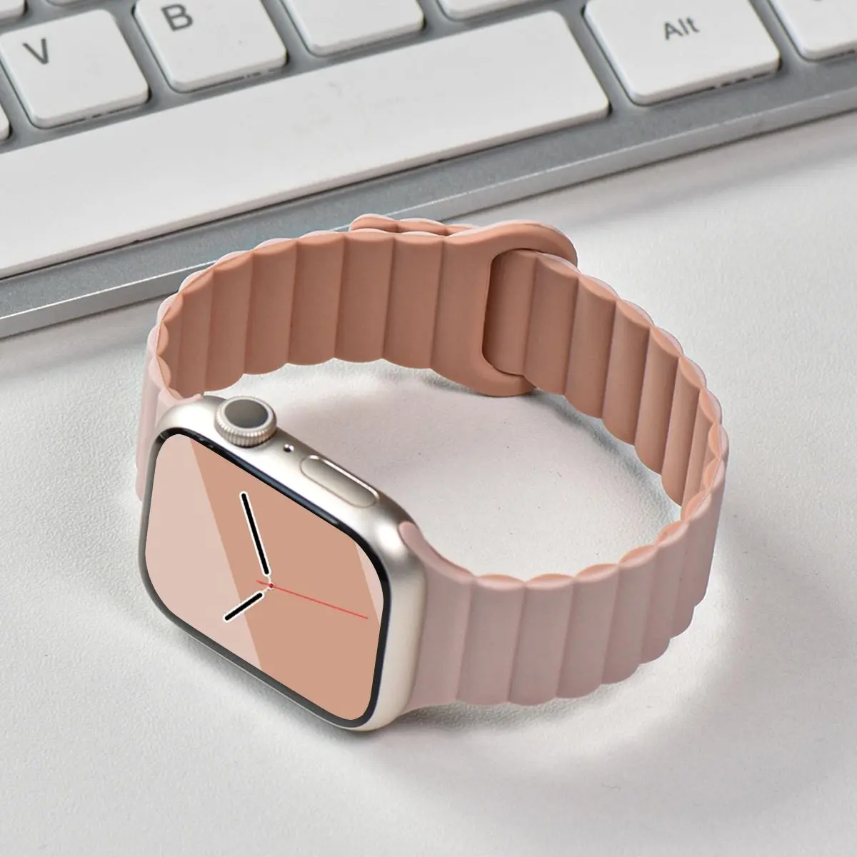 Magnetic Loop For Apple Watch Band 44mm Ultra 49mm 45mm 40 41 42mm Silicone sport Bracelet iWatch Serie 10 98 7 6 SE 5 4 3 Strap