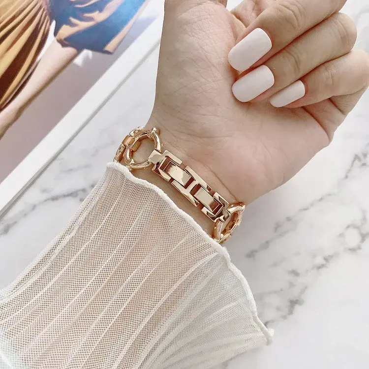 Luxury Metal strap for Apple watch band fashion bracelet chain for iwatch 987654321SE Ultra2 40 41 42 44 45 49mm wrist women men