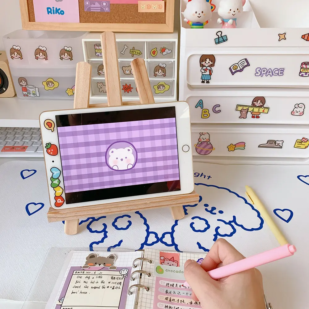1pc Phone Holder Bracket IPad Tablet Stand Wooden Mobile Phone Tabletop Holder Organization Supplies for Stationery Cute