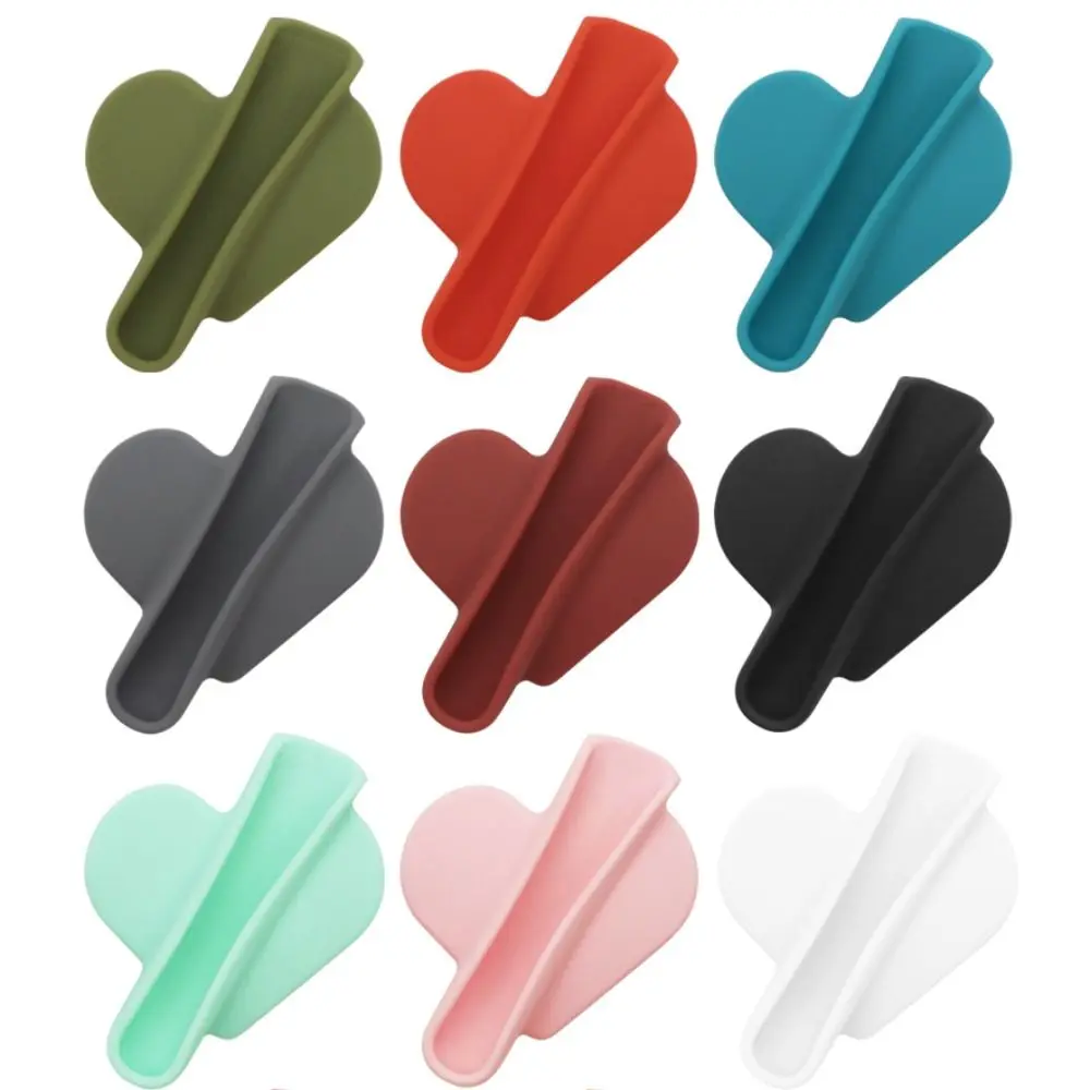 Silicone Phone Lipstick Holder Heart Shaped Mobile Phone Case Lip Glaze Back Stick Holder Accessories Stick Protective Case