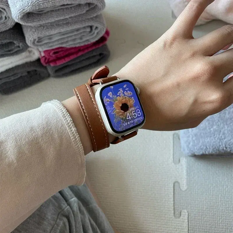 For Apple Watch band 10 42mm 46mm 40mm 41mm Double Tour leather Strap 45mm 44mm Series 10 9 8 7 6 Se 5 4 Ultra 2 Fashion Correa