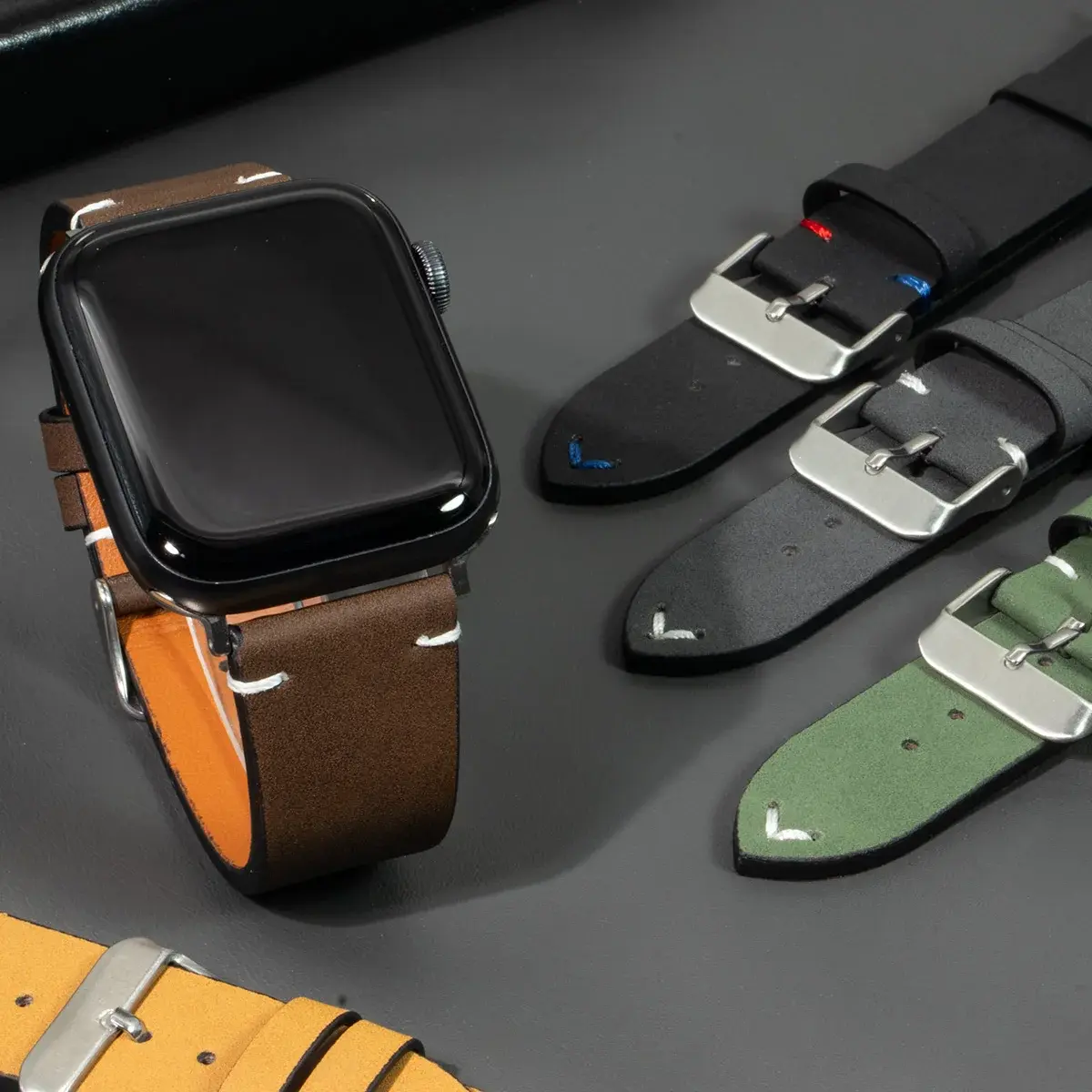 Strap for Apple Watch Ultra/2 49mm 38/40/41/S10-42mm 42/44/45/46/49mm Leather Watchband for iwatch 10 9 8 7 4 5 6 se Accessories