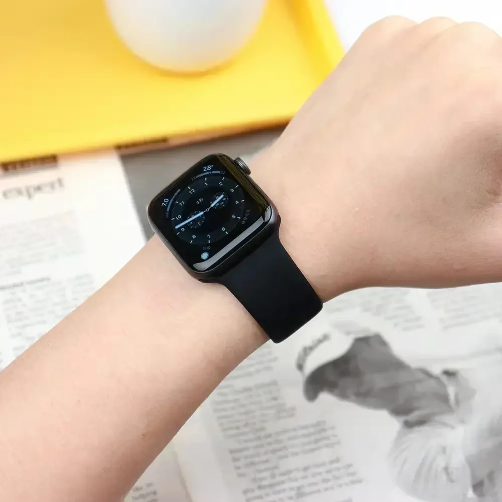 Silicone Band For Apple Watch strap 46mm 45mm 40mm 41mm 42-38mm 45mm sport bracelet iwatch series 10 9 8 7 6 5 4 SE Ultra 2 49mm