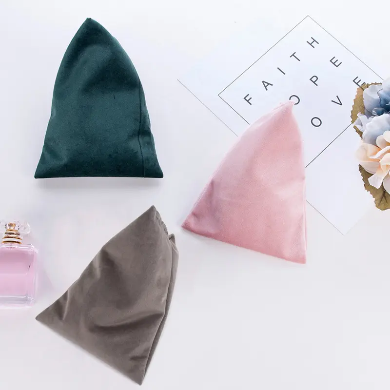 Triangle Velvet Pillows Mobile Phone Holder Skin-friendly and Soft Fabric Phone Rack for Smart Phones Watching TV