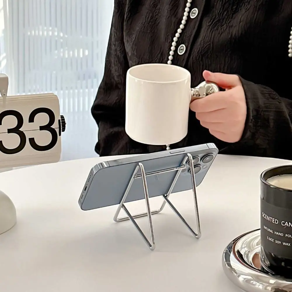 Portable Metal Flat Support Ins Style Silver Desktop Support Book Reading Stand Mobile Phone Support Desktop Ornaments
