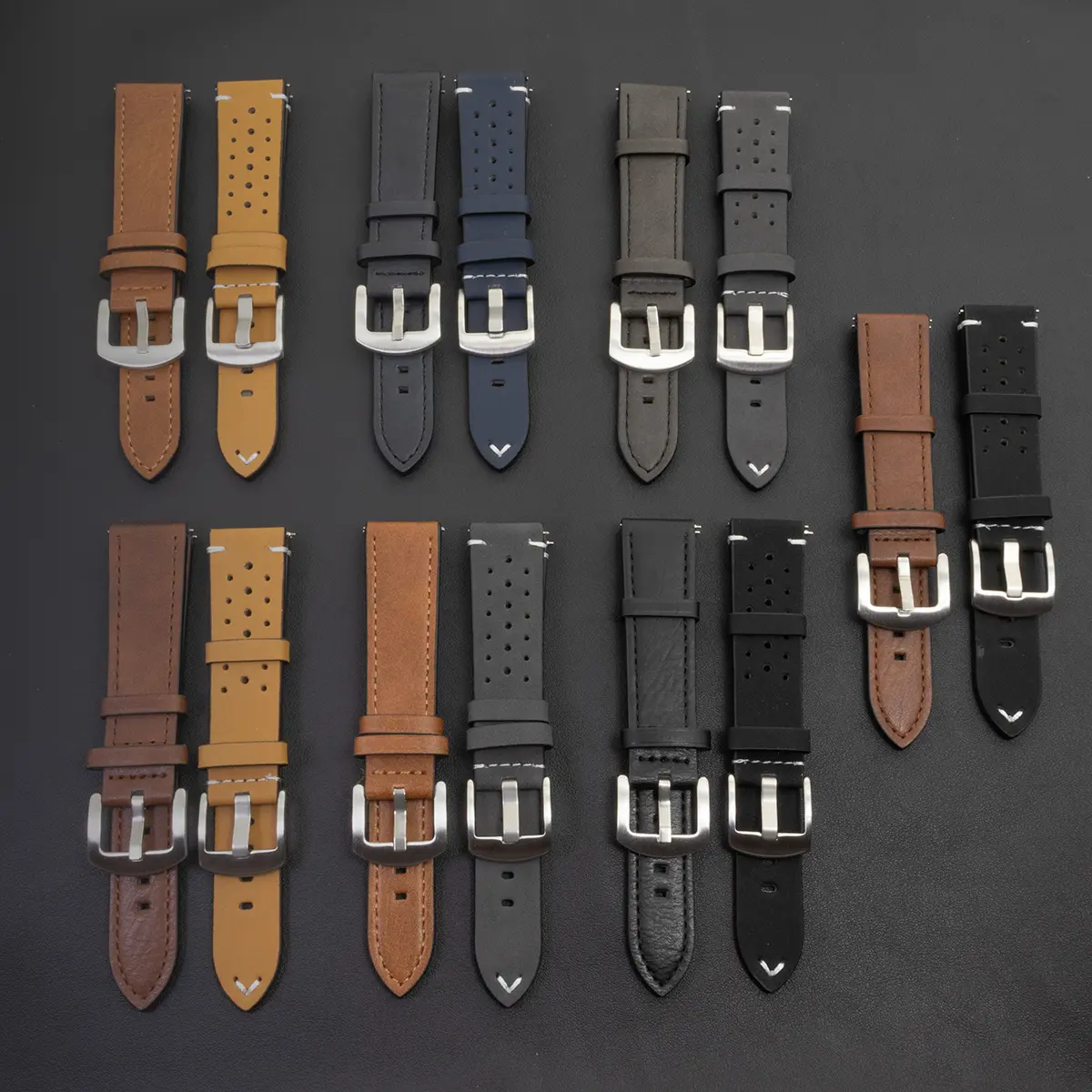 20 22mm Leather Strap for Samsung Galaxy Watch for Men Women Breathable Quick Release Watchband Replacement Belt Universal band