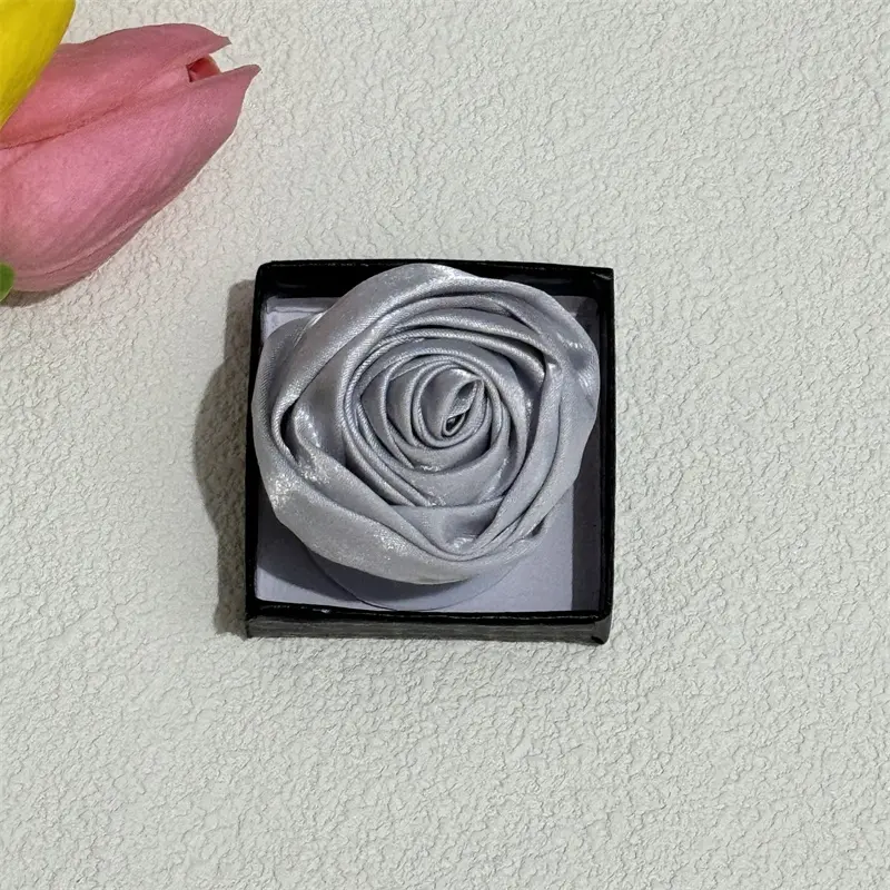 High Quality Handmade Satin Fabric Rose Flower Mobile Phone Stand Holder Grip Tok Support Flora Universal Case Cover Bracket