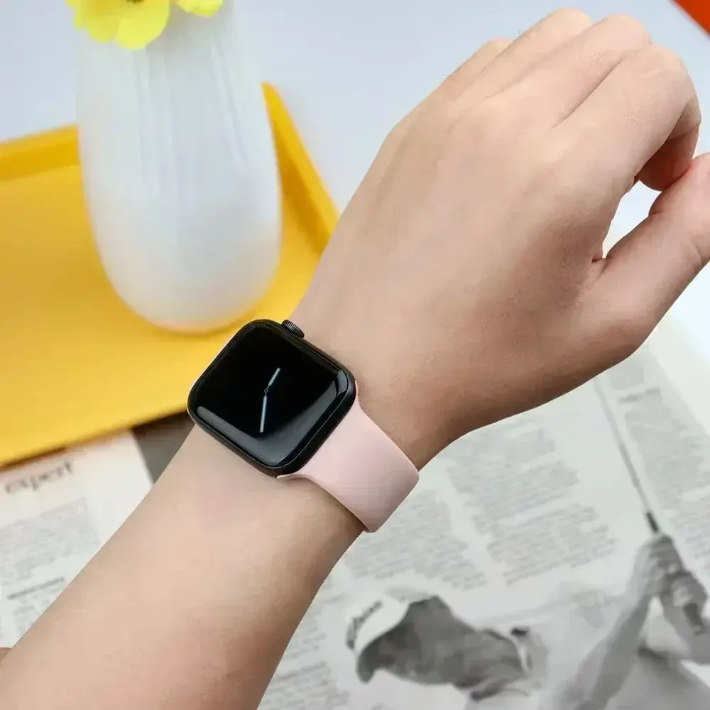 Original Silicone Strap for Apple Watch Band 38/40/41/42/44/45/46MM 49mm Bracelet for Iwatch Serie 10 9 7 4 5 6 8 SE Ultra 2 3