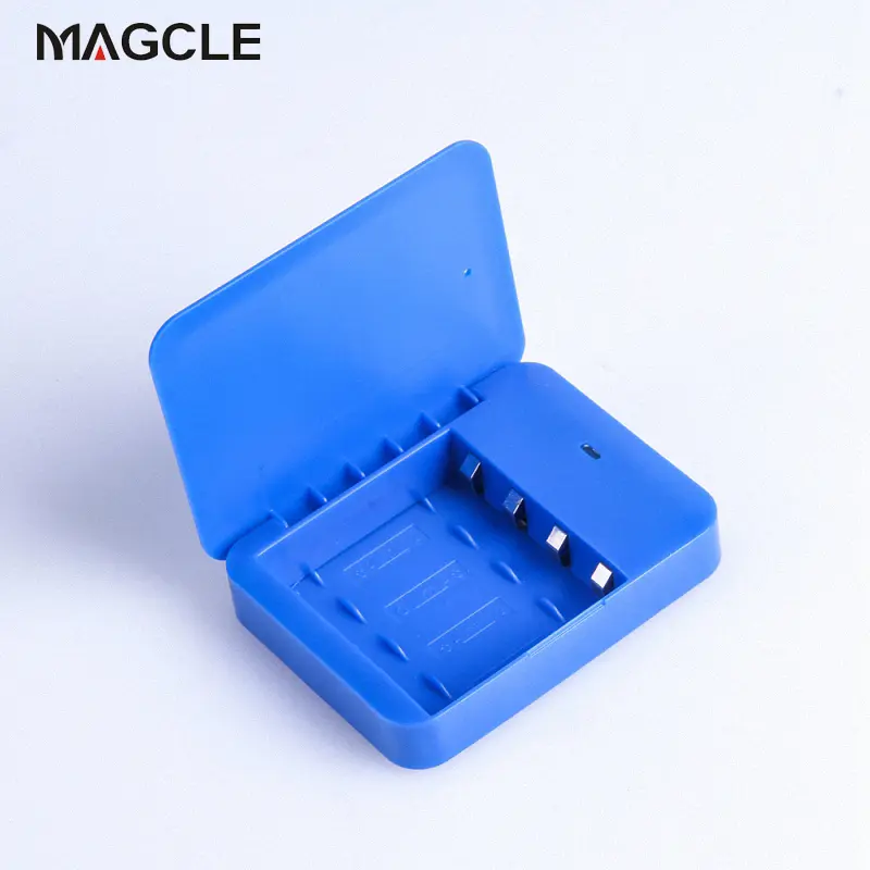 Universal Portable LED Flashlight 4x AA Battery USB Power Bank Charger Case Box Battery Charger DIY Kit For Smart Phone