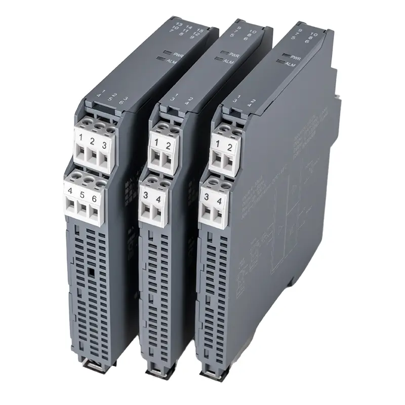 4-20mA to 0-10V DC Signal Isolator 1 In 2 Out Ultra-thin Transmitter Current Voltage Isolation 4-20mA 0-5V 0-10V Output