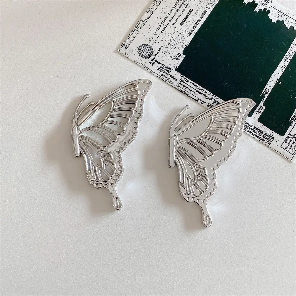 New Butterfly Magnetic Finger Ring Holder For iPhone 15 14 13 12 11 Plus Pro Max X XR 7 Girl Bracket Smartphone Accessorie