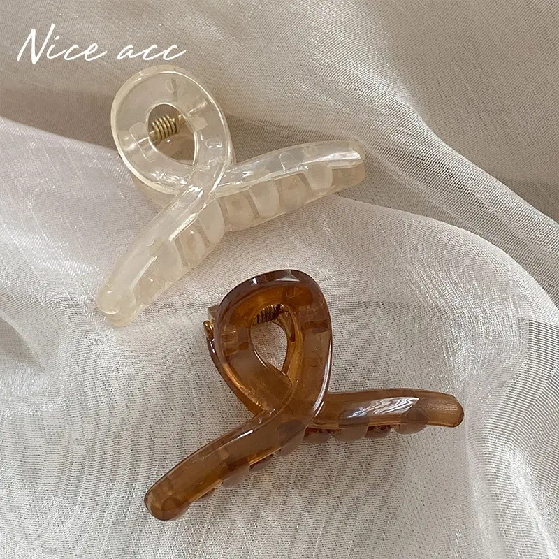 4pcs mini cute claw clip small girl hair claw semi transparent bangs side clip small shark clip women's hair accessory