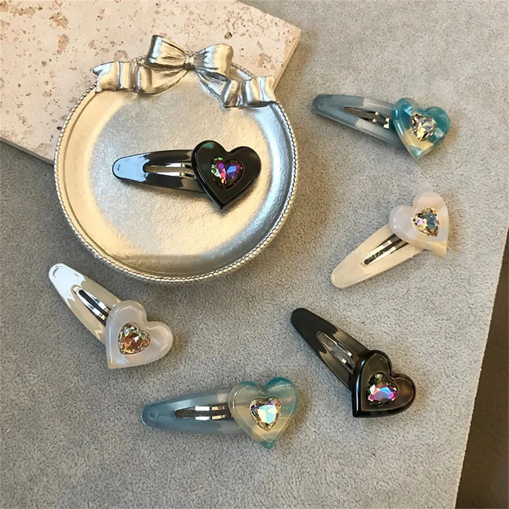 Korean Ins Style Acetate Love Shape Hair Clips Luxury Rhinestone Bb Hairpin For Girl Sweet Side Bangs Barrettes Hair Accessories
