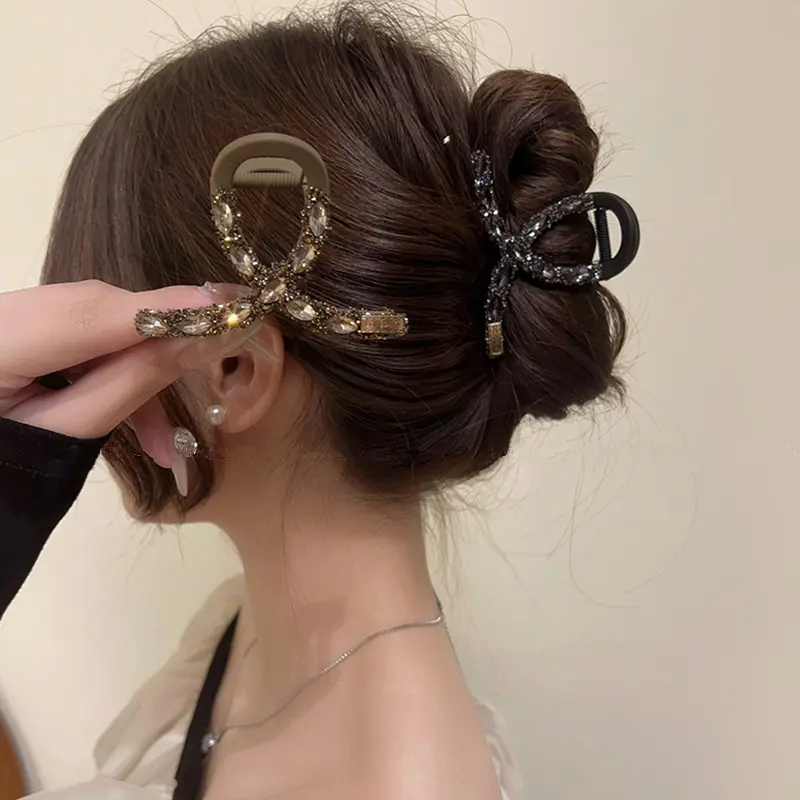 Elegant Women Crystal Hair Claw Crab Clips for Lady Rhinestone Hair Clip Luxurious Hair Accessories Clamps Ponytail Hairpins