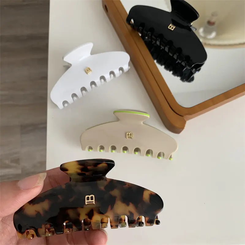 Letter Hairclaws Shark Clip High Ponytail Hair Grab Clip Headwear Women's Fashion Barrettes Hair Accessories New Korean Hairpin