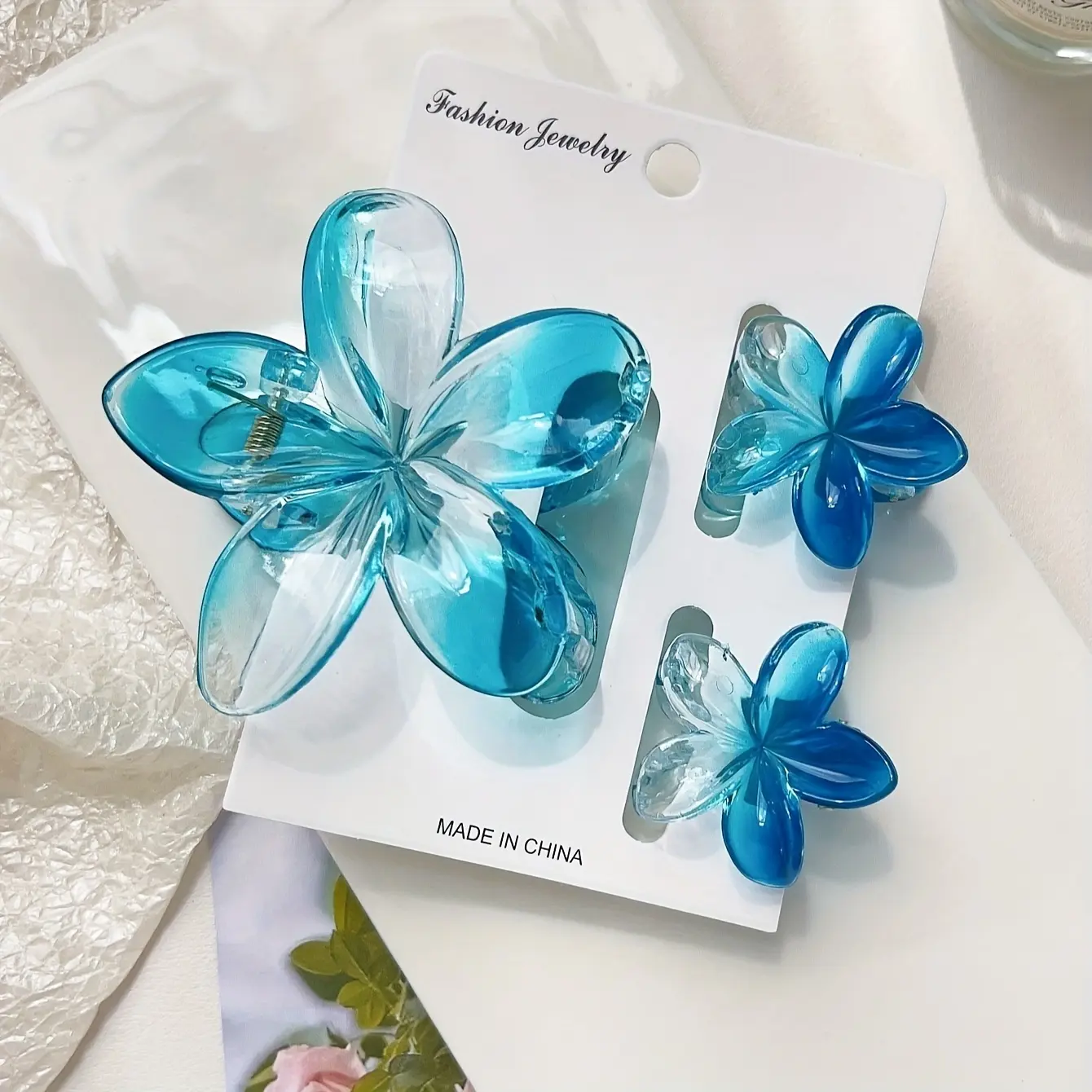 3Pcs/Set Tropical Frangipani Hair Claw Clips Glossy Ombre Translucent Aqua Blue Boho Beach Elegant Hair Accessories for Women