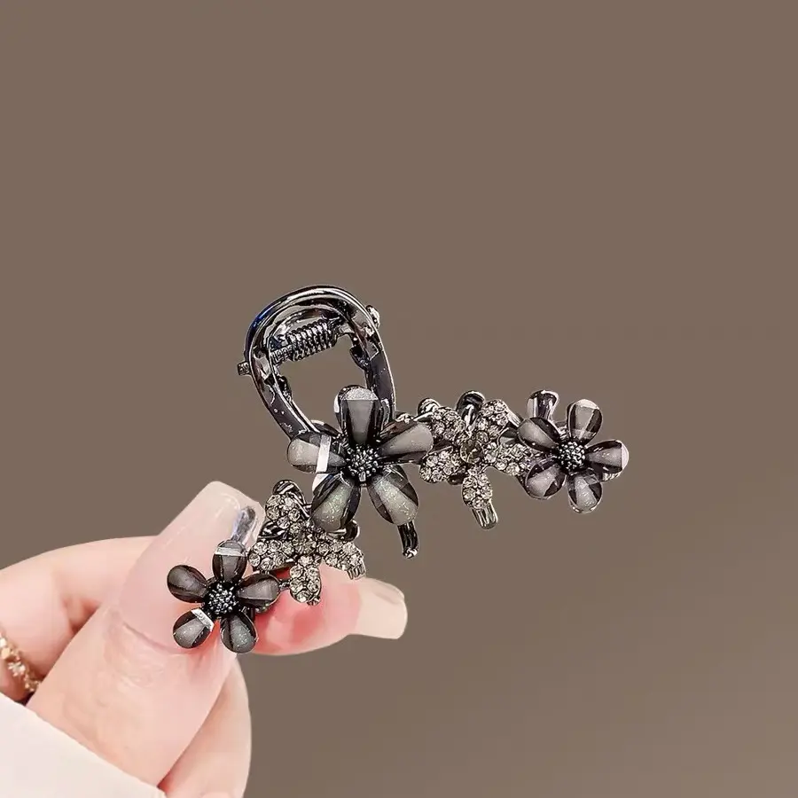 Black Glazed Flower Hair Claw Medium-sized Exquisite Back of Head Half-tied Hair Clip Women's High-end Hair Accessories